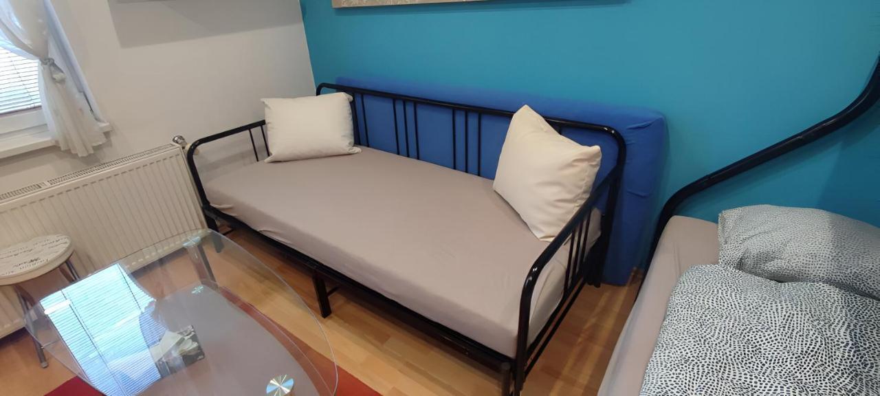 Blue Apartment In City Center, Best Location Bratislava Exterior foto